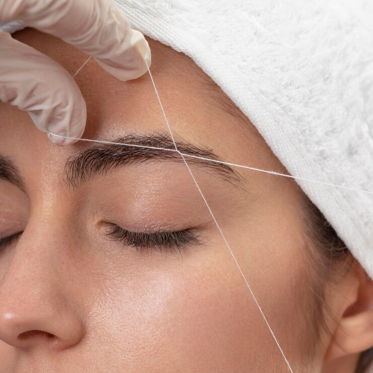 Professional Face and Eyebrow Threading in Calgary